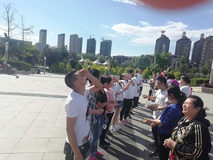 團(tuan)隊風采(cai)